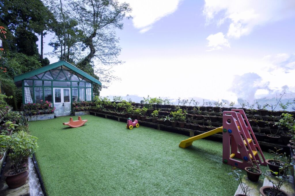 Дарджилинг: OYO Premium Mall Road Darjeeling