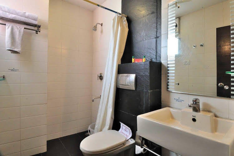 Агра: FabHotel TDI Mall Fatehabad Rd