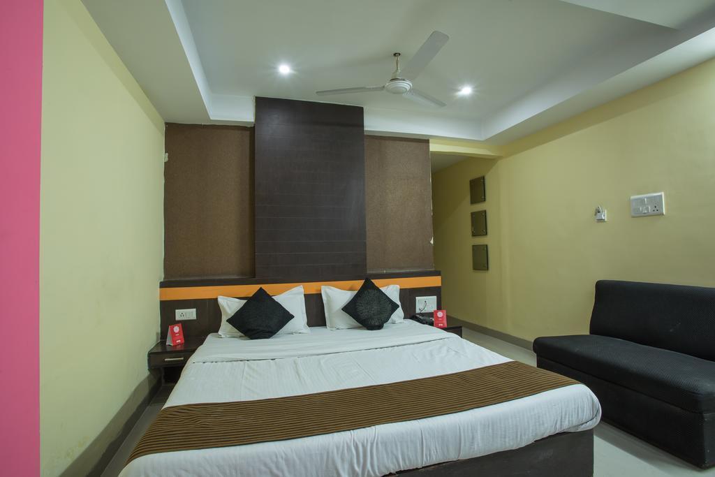 Индаур: Collection O 1538 Hotel Diamond Inn