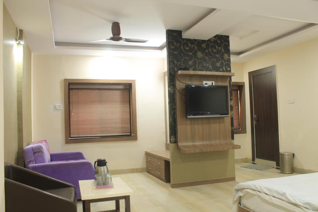 Индаур: OYO 1290 Hotel Prashant