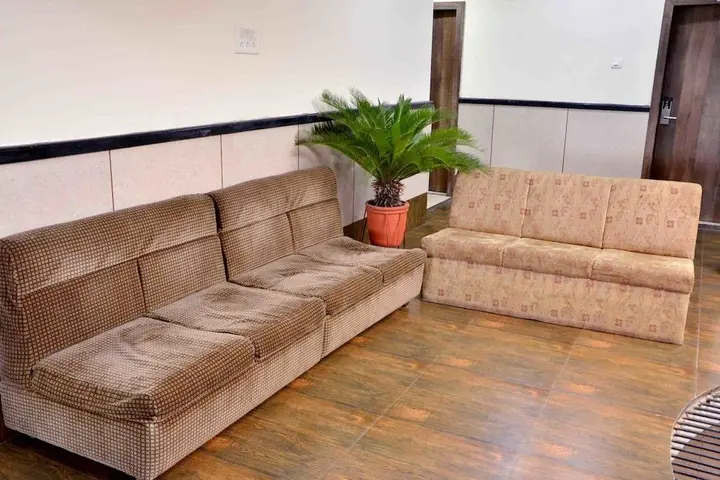 Индаур: OYO 1290 Hotel Prashant