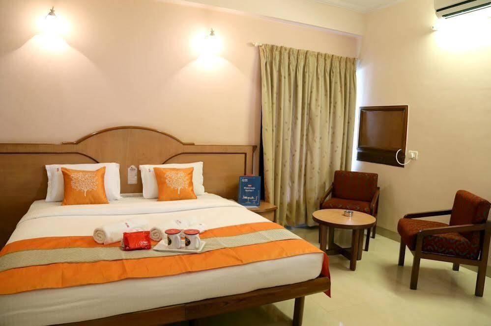 Колхапур: OYO Rooms Tarabai Park Kolhapur