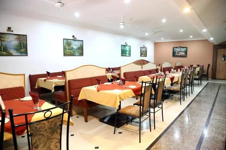 Колхапур: OYO Rooms Tarabai Park Kolhapur