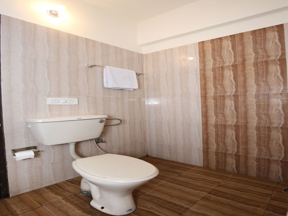 Джаландхар: OYO Rooms Sodal Mandir Jalandhar