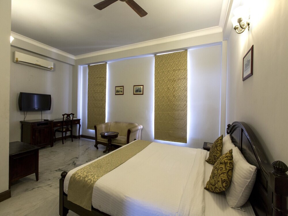 Джаландхар: OYO 1211 Hotel Grand Horizon
