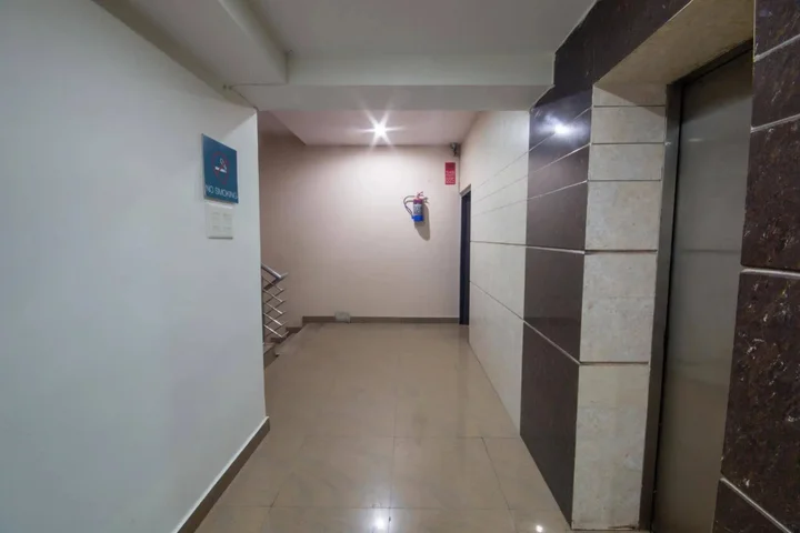 Канпур: OYO 1524 Hotel Vaani Continental