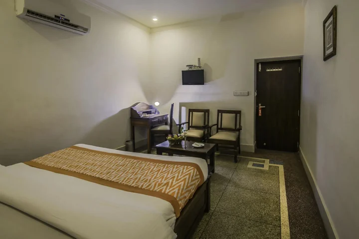 Джодхпур: OYO Rooms Umed Club Road Rai Ka Bagh