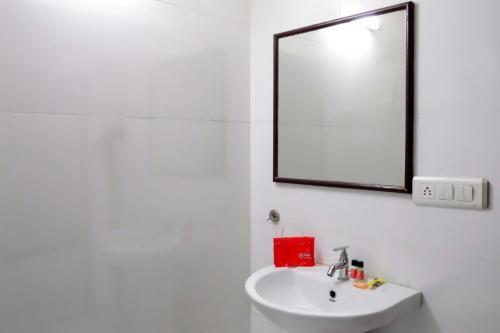OYO Rooms Umed Club Road Rai Ka Bagh — фото 5