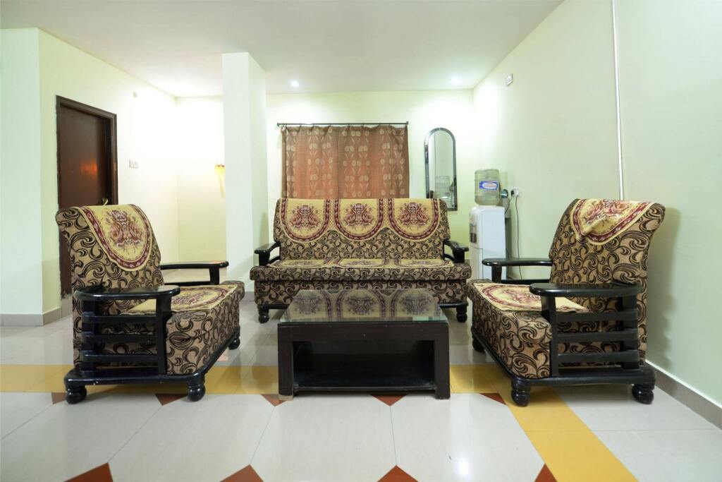 Шамшабад: OYO Rooms Hyderabad Airport Extension