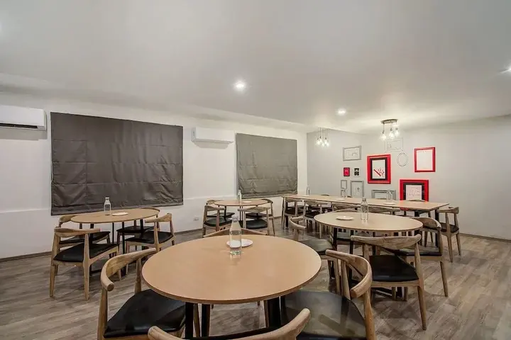 Хидерабад: OYO Rooms Lakdi Ka Pul