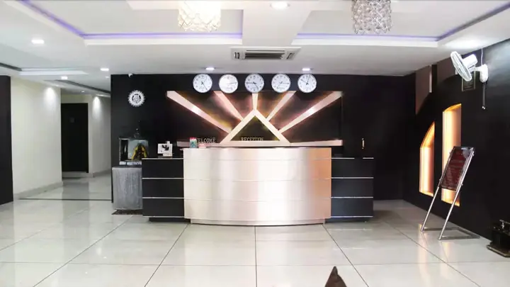 Бахадрабад: OYO Premium Bahadrabad Haridwar