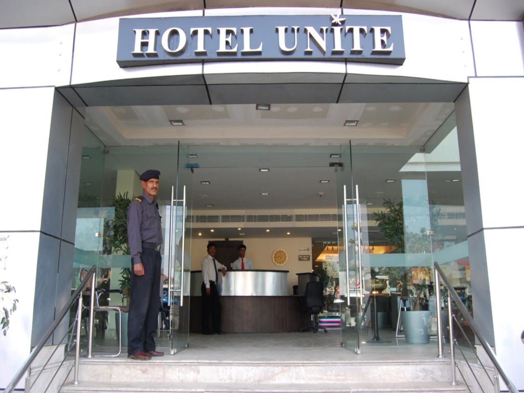 Патанкот: Hotel Unite