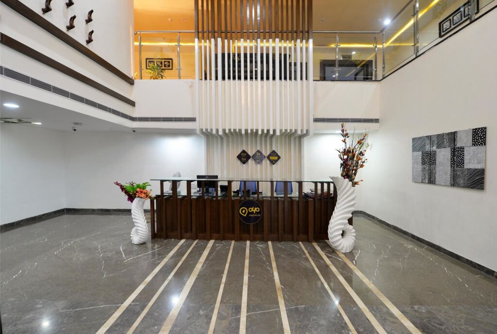 Хидерабад: OYO 897 Hotel Surabhi Elite