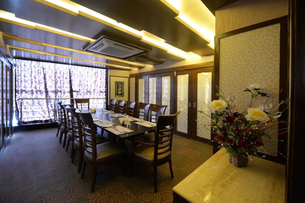 Хидерабад: OYO 897 Hotel Surabhi Elite