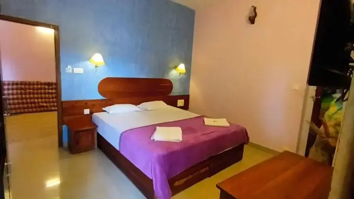 Кумили: Horn Bill Cottage