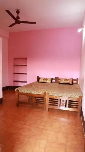 Анджуна: Sai Guru Guest House
