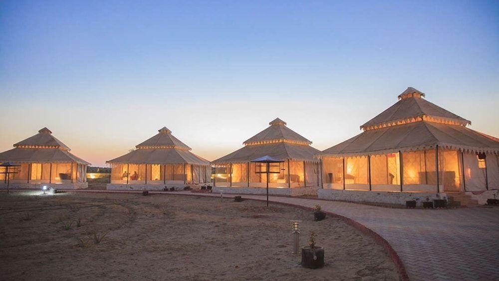 Каной: Desert Springs Resorts