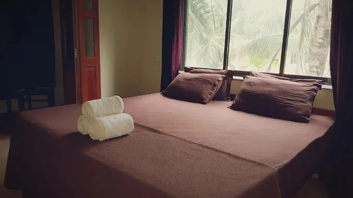 Морджим: Hotel MAJHI