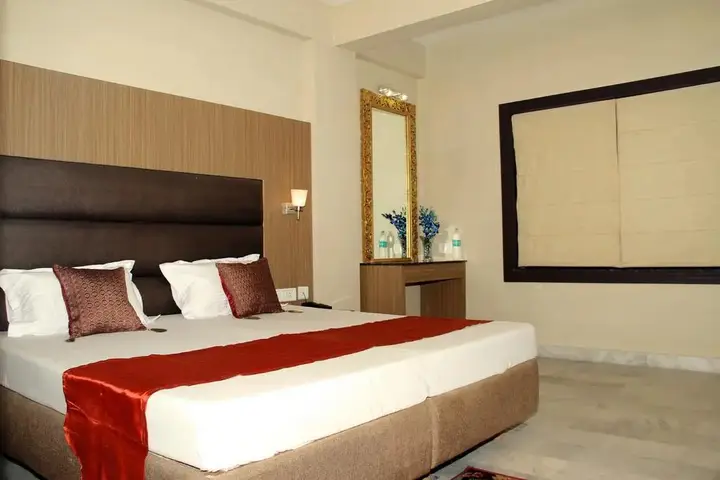 Hotel Gathbandhan — фото 1