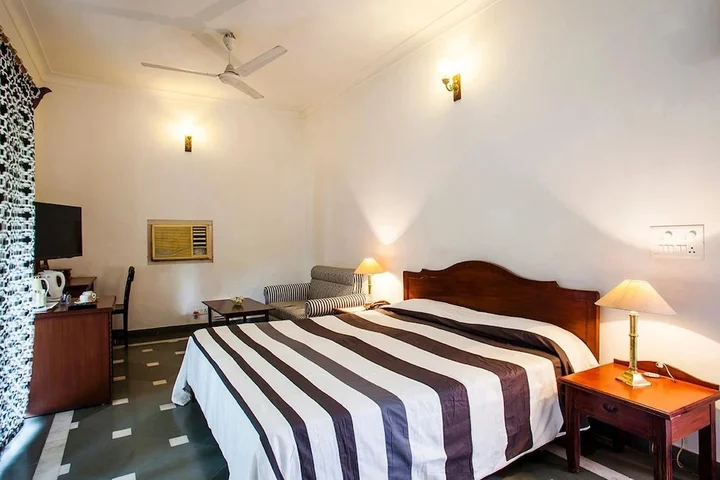 Кота: Hotel Sukhdham Kothi