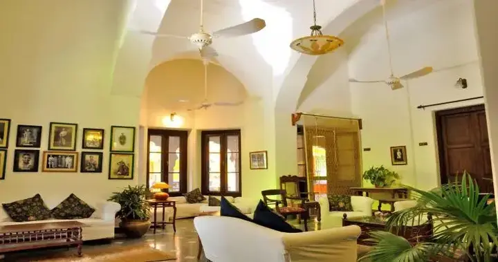 Кота: Hotel Sukhdham Kothi