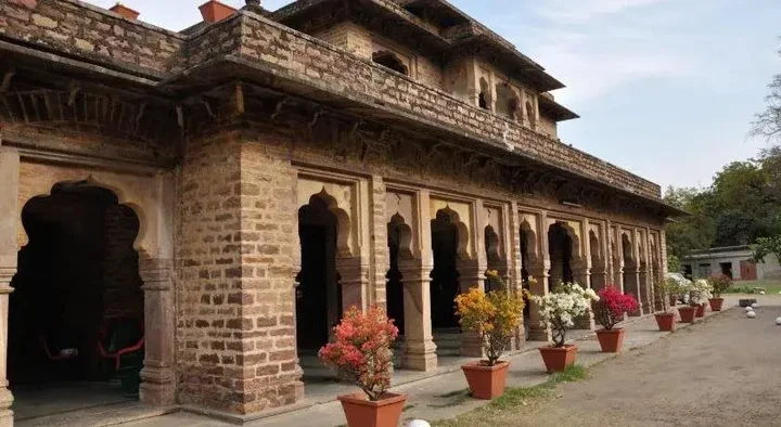 Кота: Hotel Sukhdham Kothi