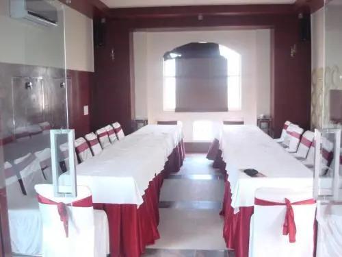 Ганганагар: Hotel Vikram Aditya