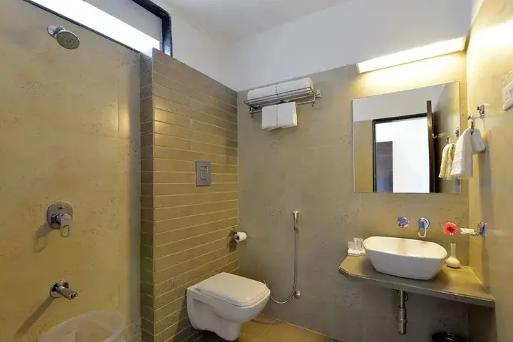 Нашик: OYO 4448 Hotel Suresh Plaza