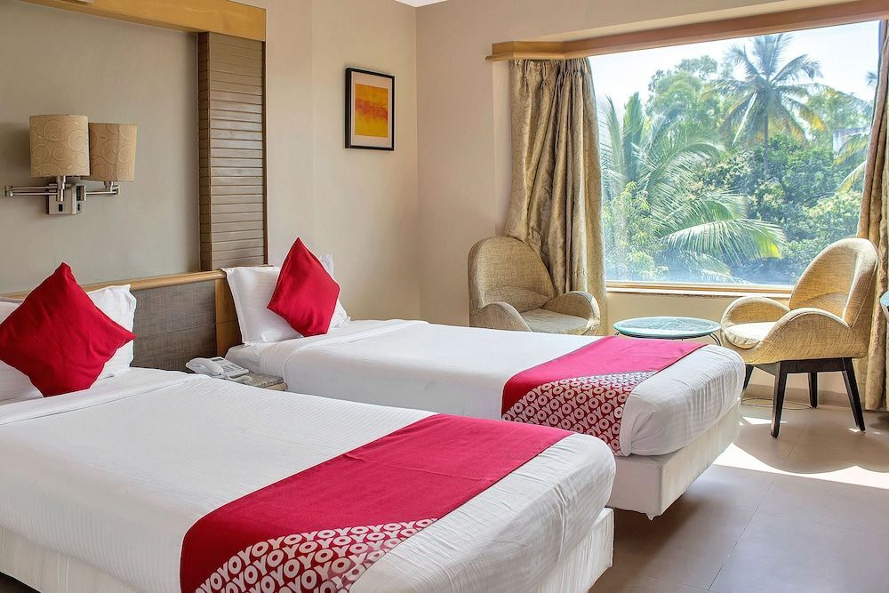 Пуна: Treebo Deccan 8 Pune