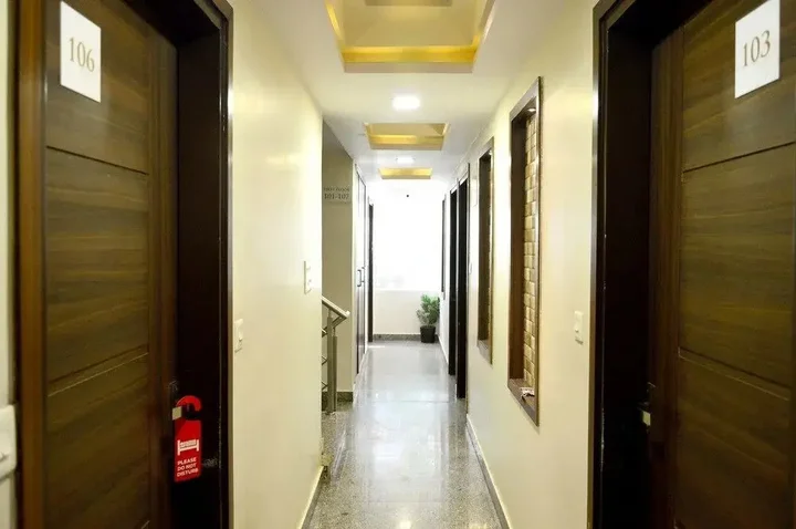 Джайпур: Hotel Ghoonghat