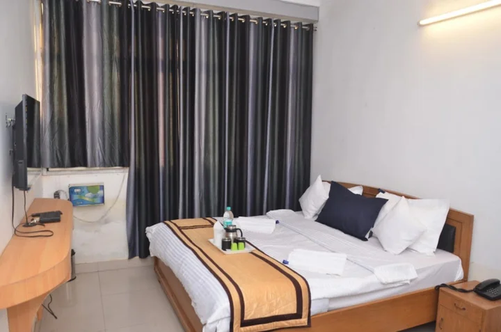 Лакхнау: Hotel Europe Plaza