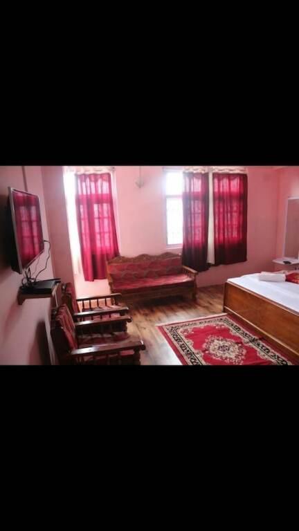 Гангток: The Mazong Hotel