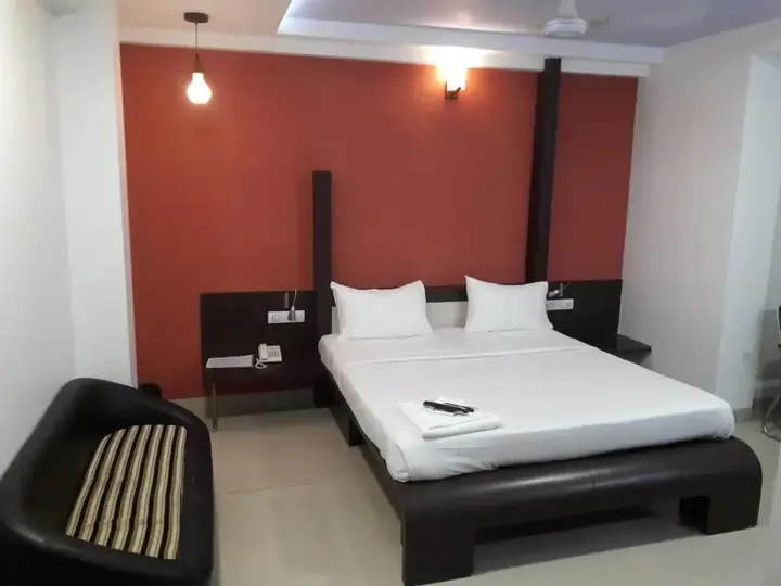 Аурангабад: Hotel Naivedya