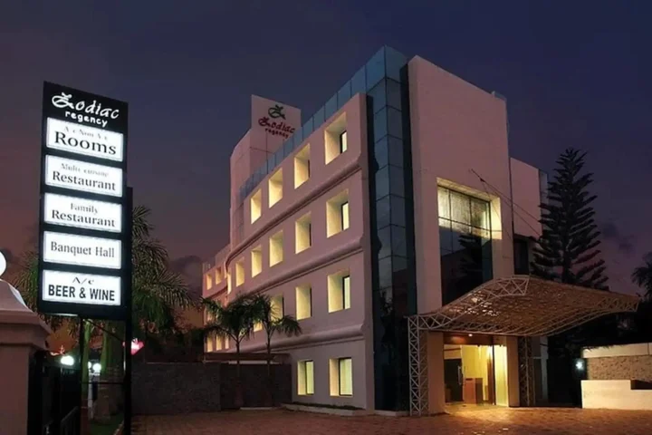 Коллам: Hotel Zodiac Regency