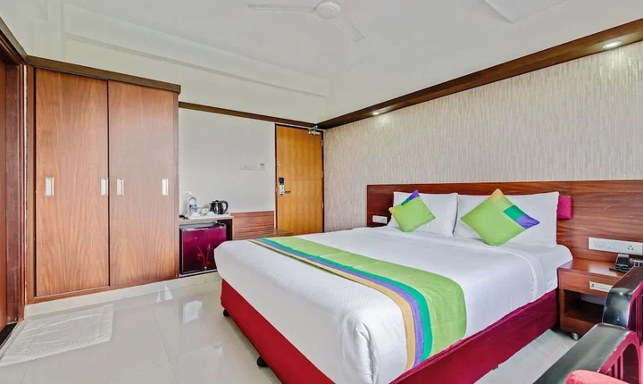 Тируванантапурам: Treebo Trend Amalas Residency