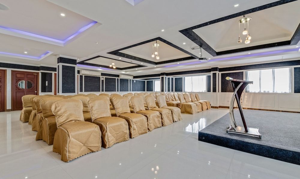 Тируванантапурам: Treebo Trend Amalas Residency