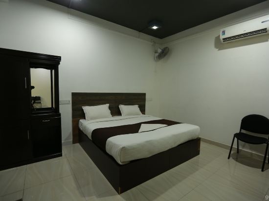 Паллипурам: Hotel Metro Regency