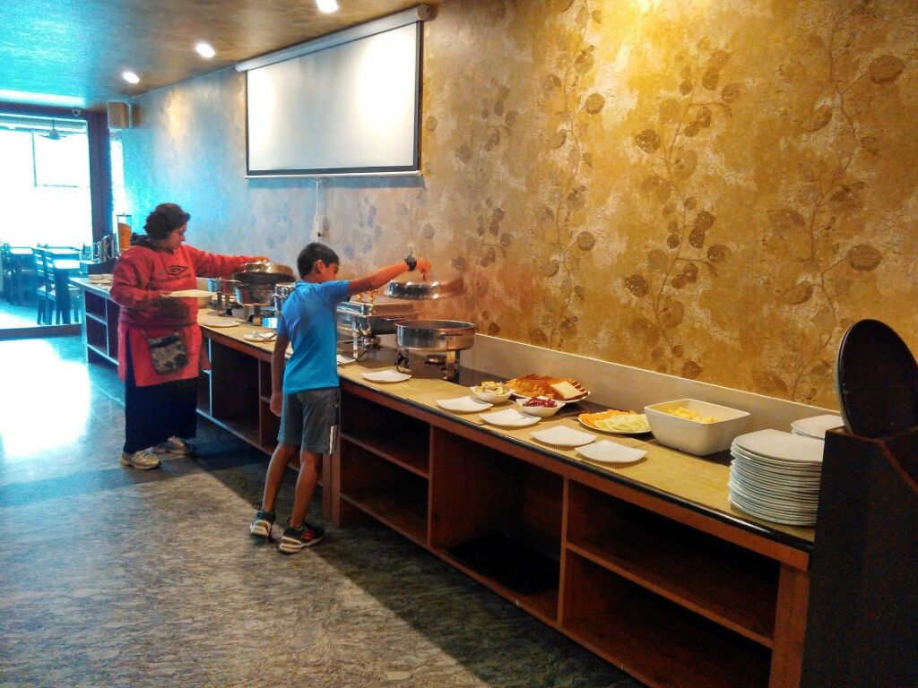 Бангалор: Hotel Raj Vista - Suites & Convention