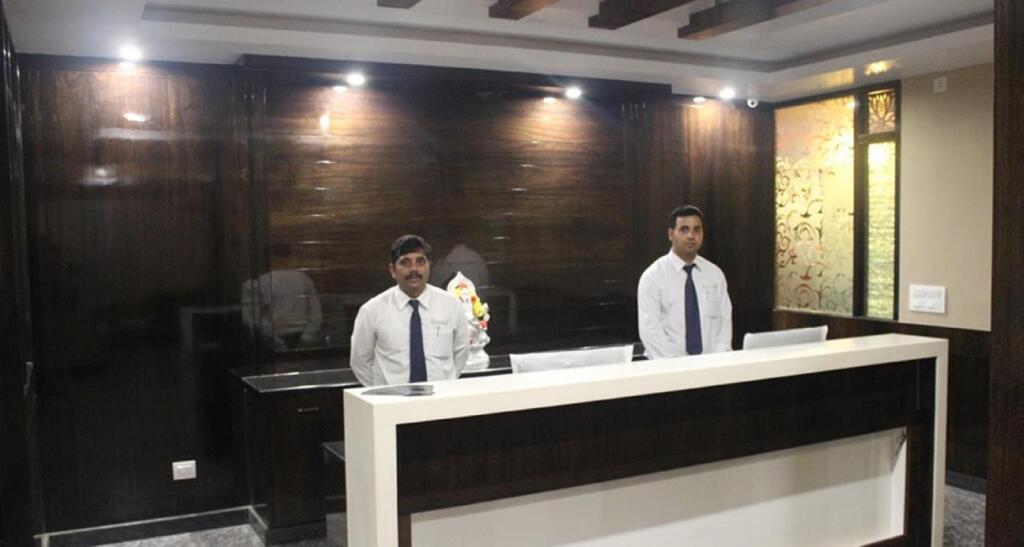 Бангалор: Hotel Raj Vista - Suites & Convention