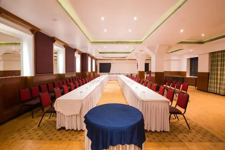 Пуна: Residency club
