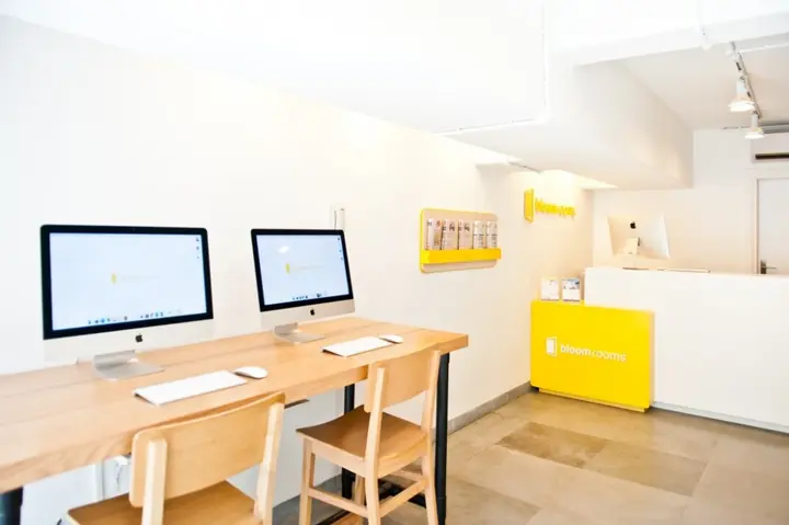 Бангалор: Bloomrooms @ Indiranagar