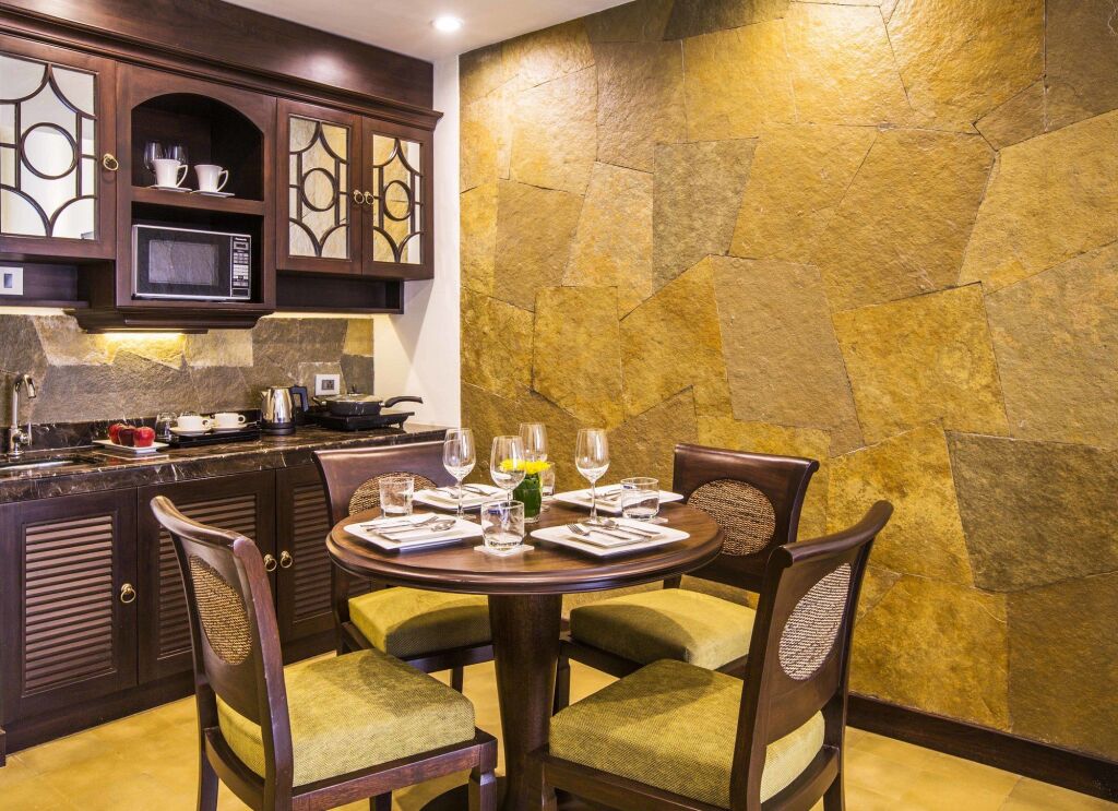 Лонавала: Rhythm Lonavala An All-Suite Resort
