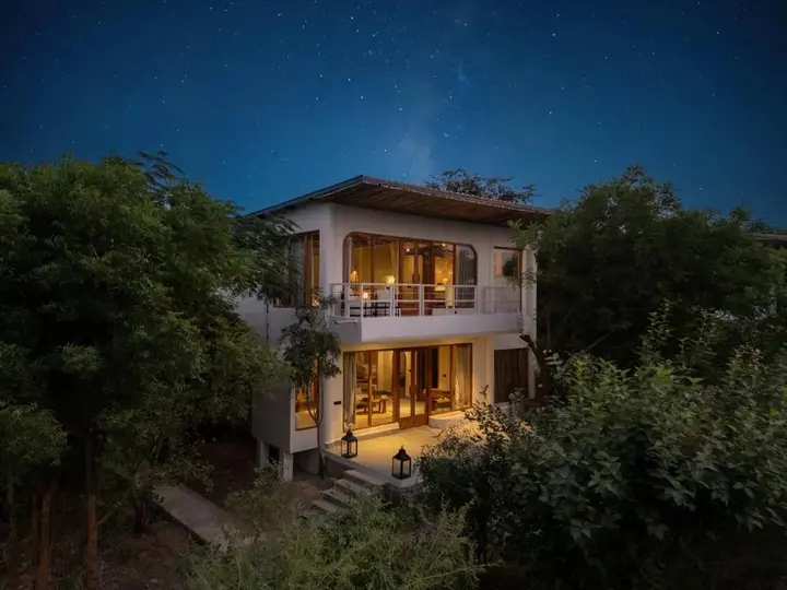 Аджабгарх: Utsav Camp Sariska