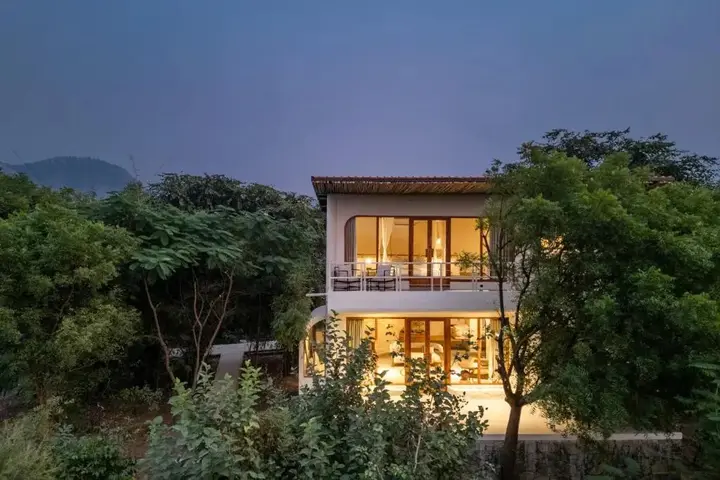 Аджабгарх: Utsav Camp Sariska
