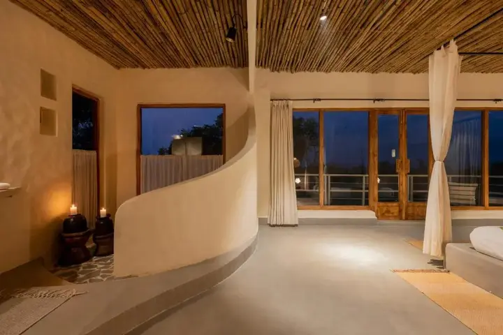 Аджабгарх: Utsav Camp Sariska