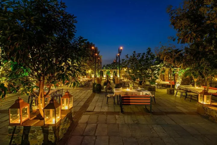 Аджабгарх: Utsav Camp Sariska