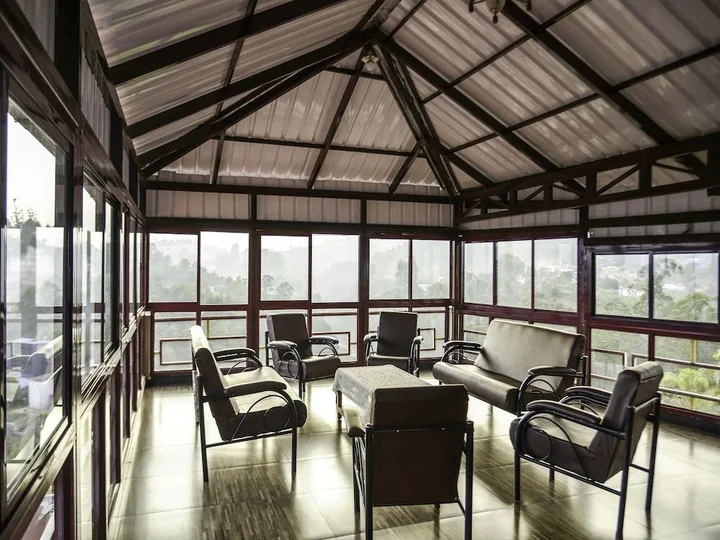 Кунур: OYO 28641 Vijaya Deepa Guest House