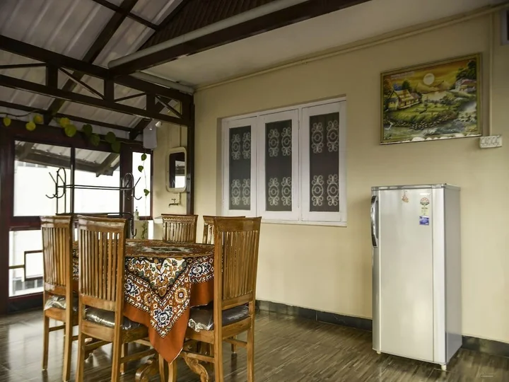 Кунур: OYO 28641 Vijaya Deepa Guest House