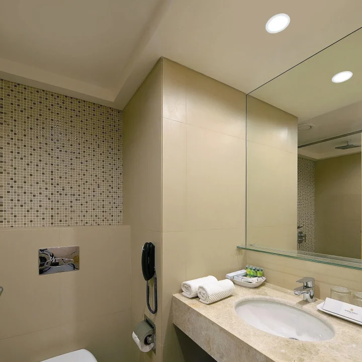 Тхане: Krishna Palace Hotel Ambernath