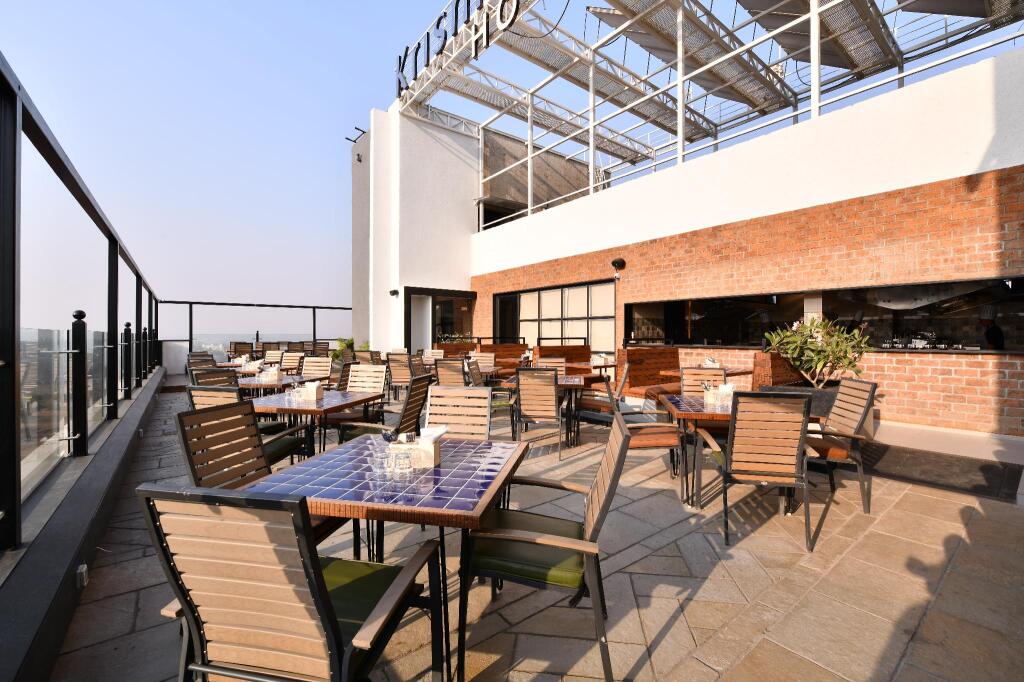 Тхане: Krishna Palace Hotel Ambernath